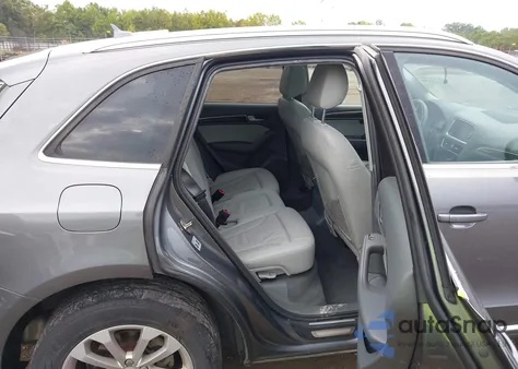 2014 Audi Q5 2.0T Premium z USA, uszkodzony, nr VIN WA1LFAFP6EA030542